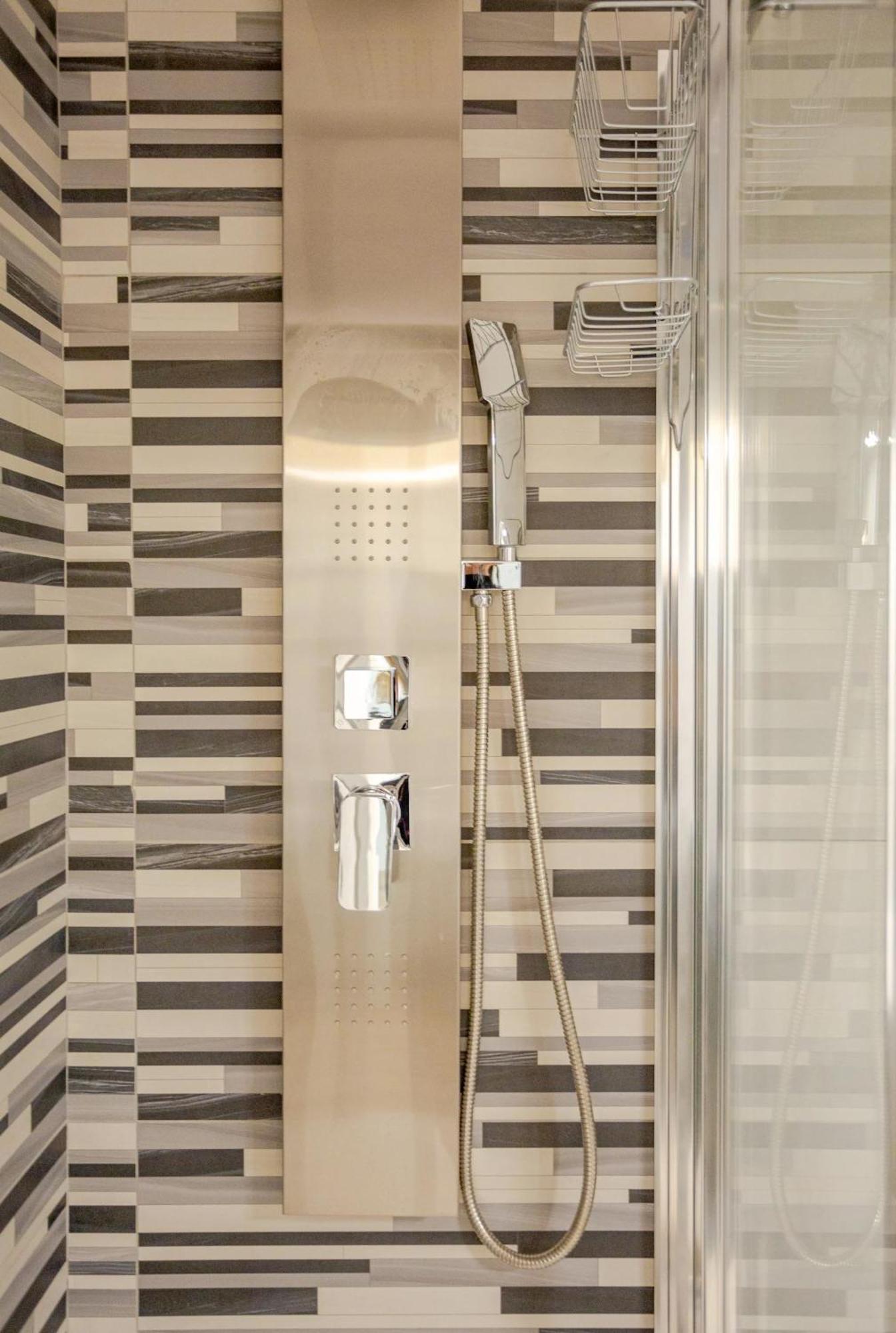 Champagne Suite Milano ภายนอก รูปภาพ